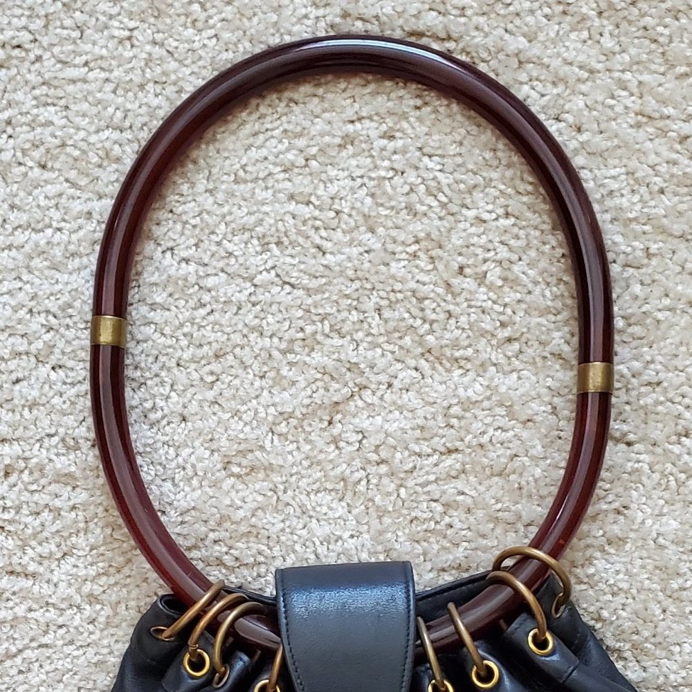 Black Leather Tortoise Vintage Gucci Handbag - Picture 11 of 11